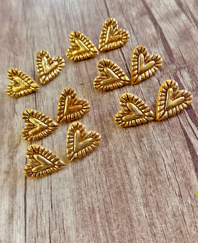 Pendientes corazon dorado 